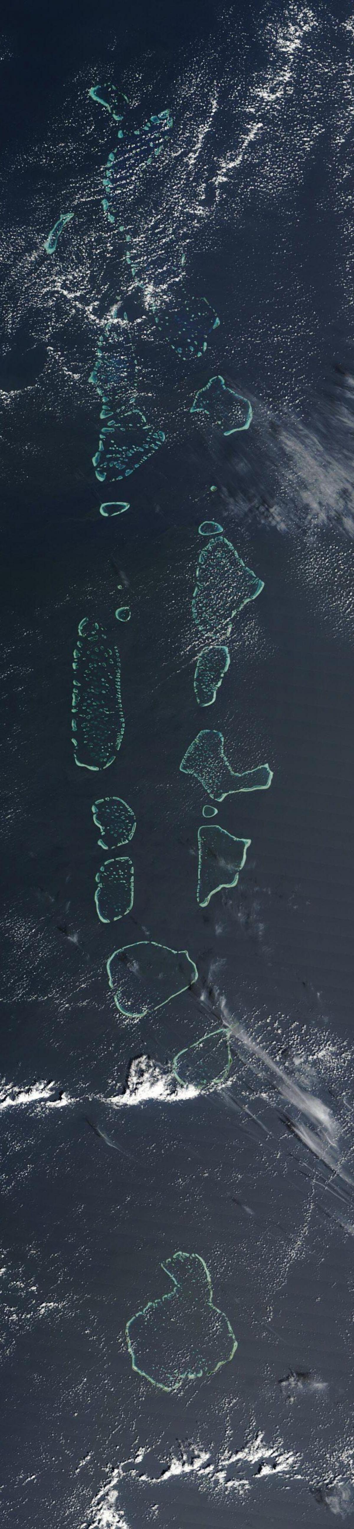 peta dari maladewa, tv satelit
